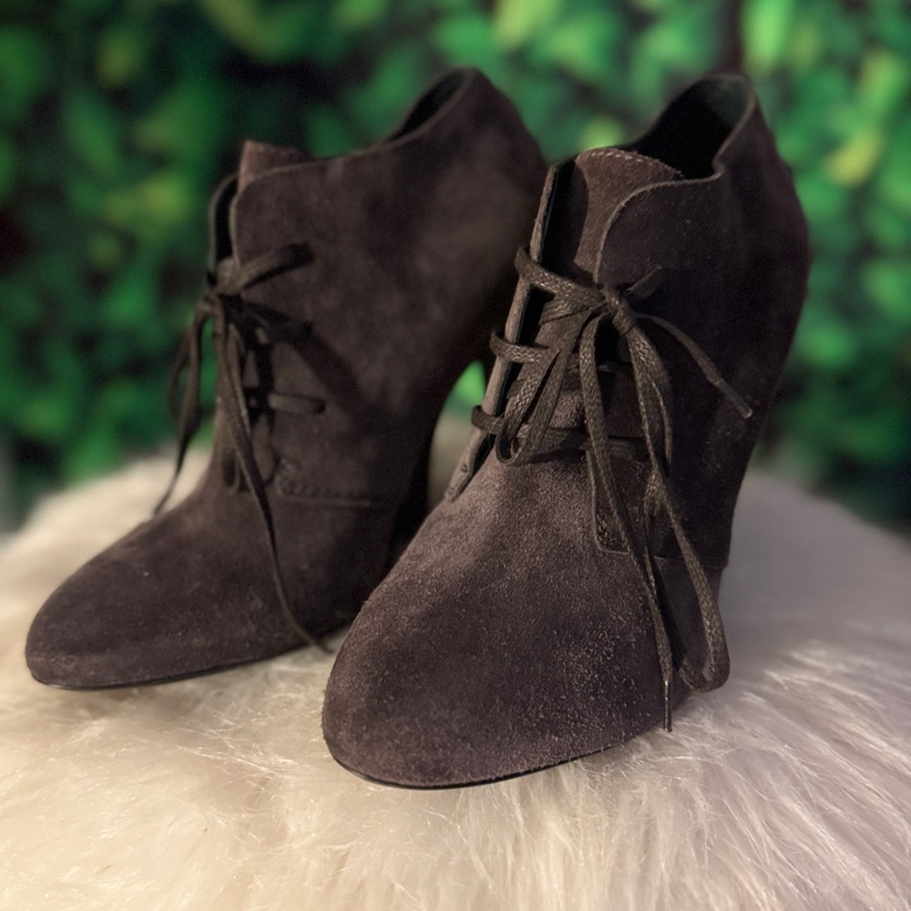 ✨ Yves Saint Laurent Suede tribtoo Lace‑Up Booties